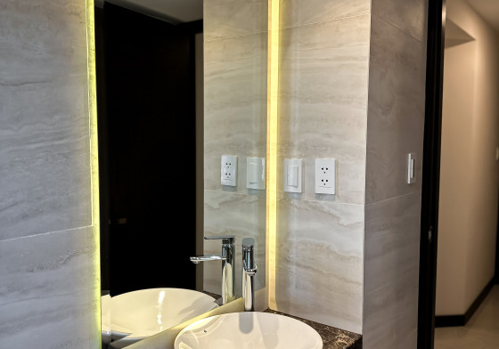 slider-image
