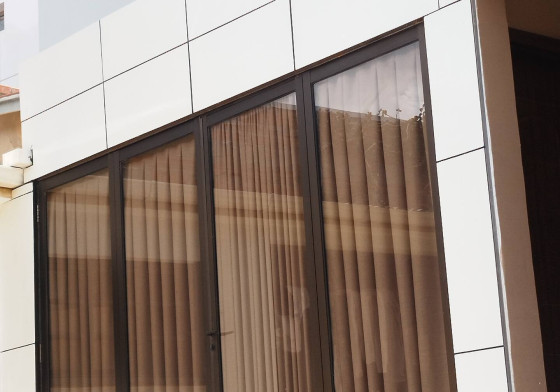 slider-image