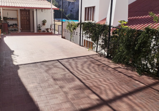 slider-image